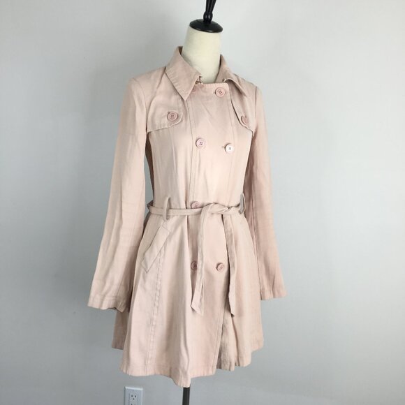 GUESS Beige/Peach'ish Logo Buttons Belted Trench Coat Jacket